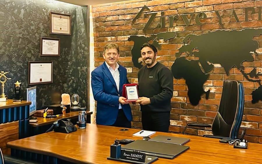 Kenan Karakoç Bey e Derneğimize değerli katkılarından dolayı teşekkür ederiz.